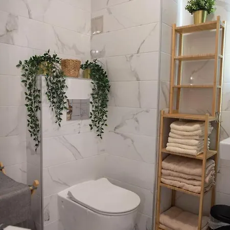 Bozur/peony Apartmán