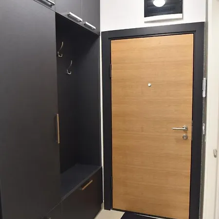 Bozur/peony Apartman *