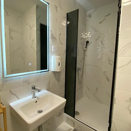 Apartman Bozur/peony *