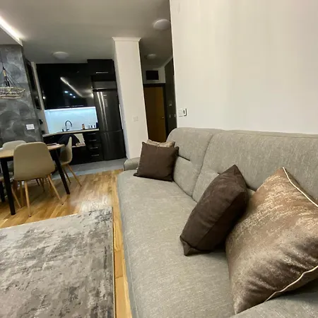 Bozur/peony Novi Sad