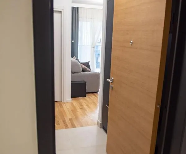 Apartman Bozur/peony